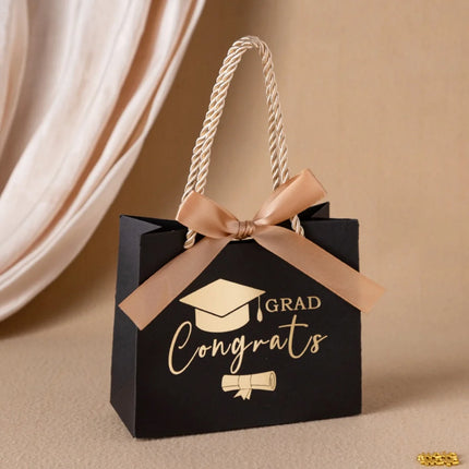 Graduation Gift Bag Gold Foil Congrats Grad Cap Paper Box with Rope Handle Ribbon Bow for Candy Party Favor Wholesale