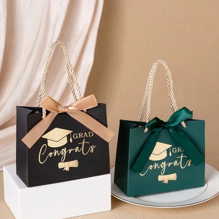 Graduation Gift Bag Gold Foil Congrats Grad Cap Paper Box with Rope Handle Ribbon Bow for Candy Party Favor Wholesale